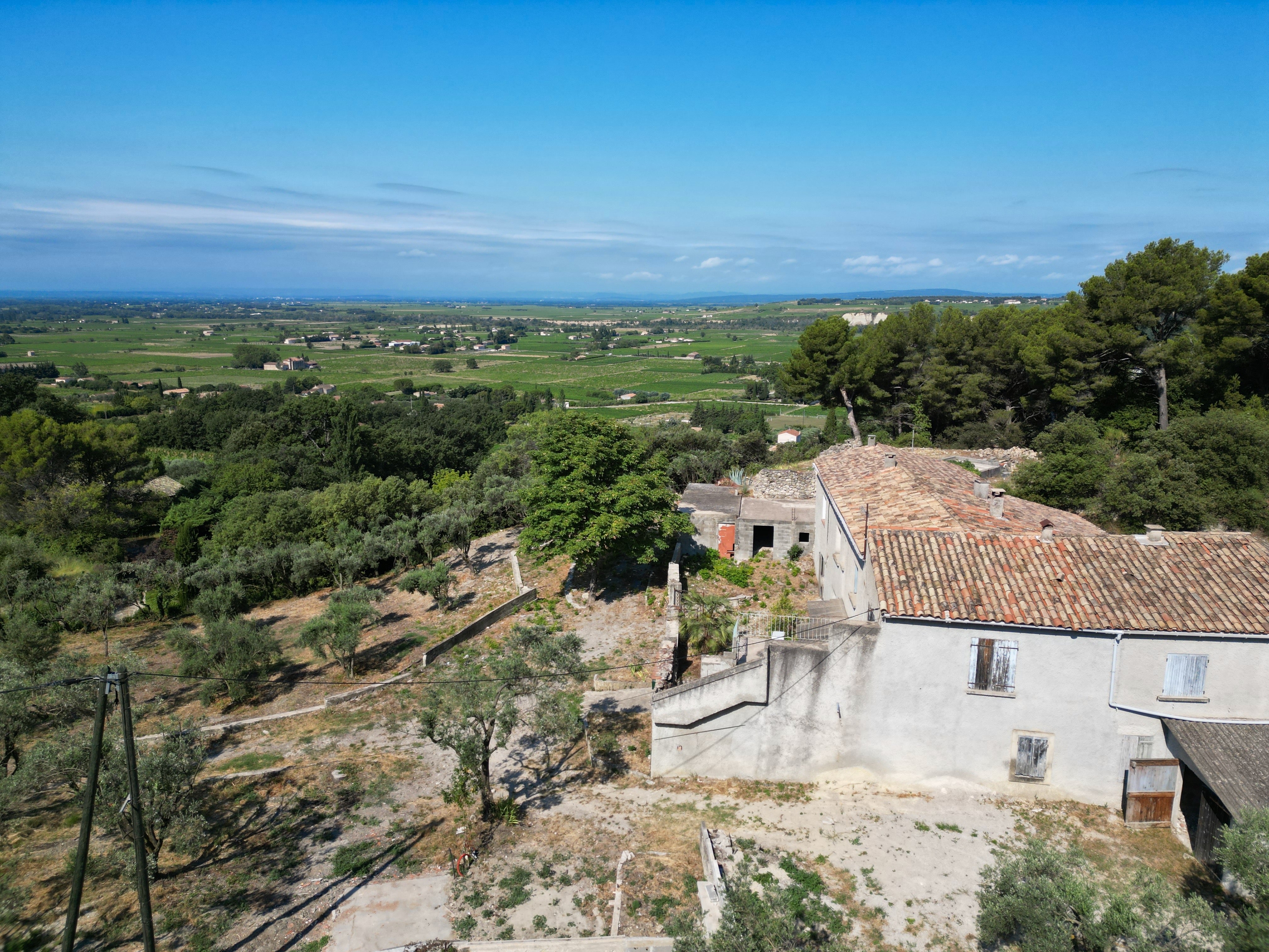 (SOUS OFFRE) Mas à restaurer Séguret